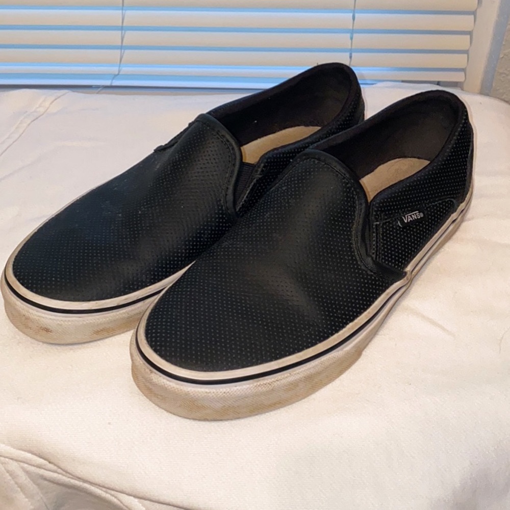Size 8 Black Vans, hardly worn